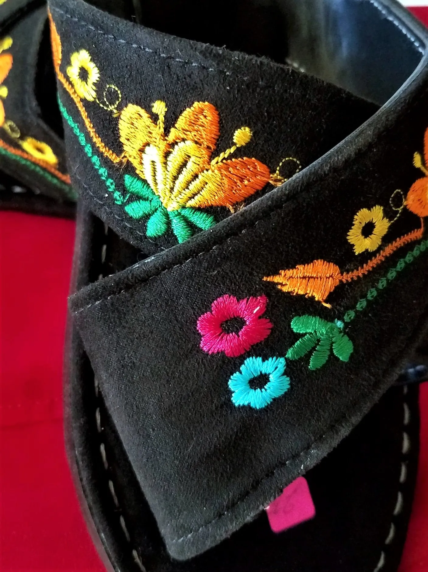 Beautiful Handmade Women's Leather & Rubber Sole Sandals-Huaraches Cruzados