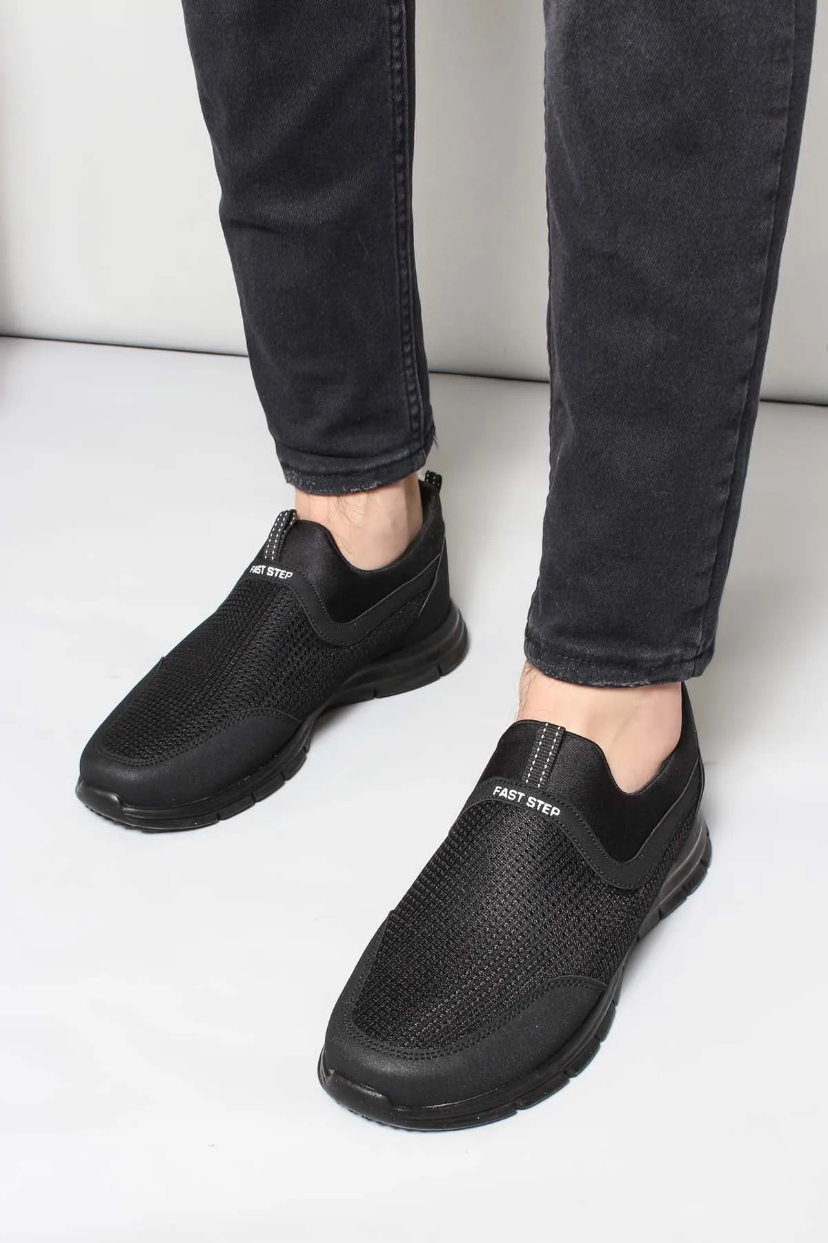 Breathable Black Casual Men Sneakers - Wessi