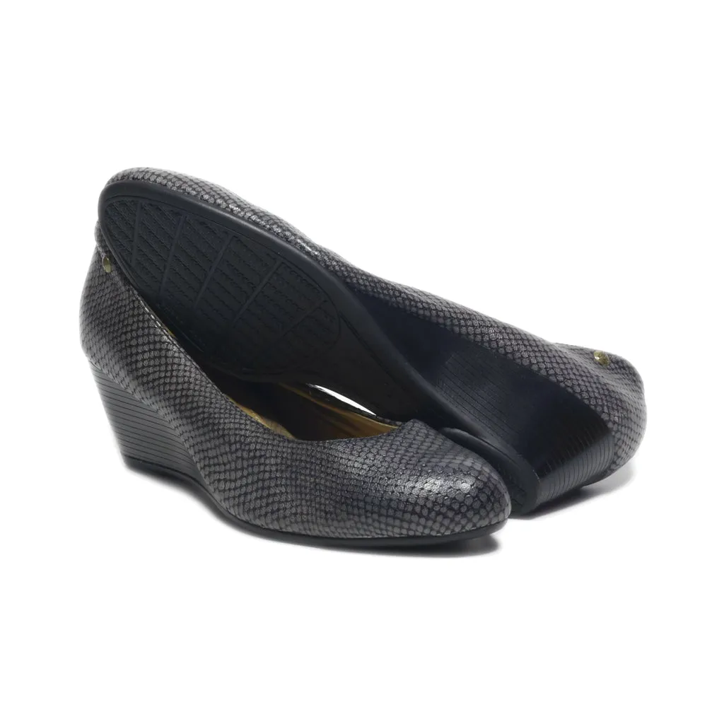 Hush Puppies Wedge Shoes Leather Grey Colour For Women