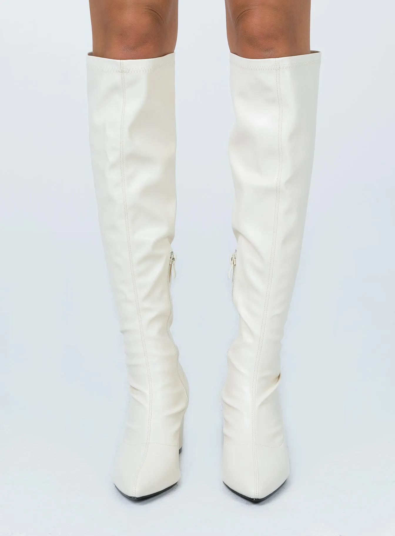 Olsen Boots White