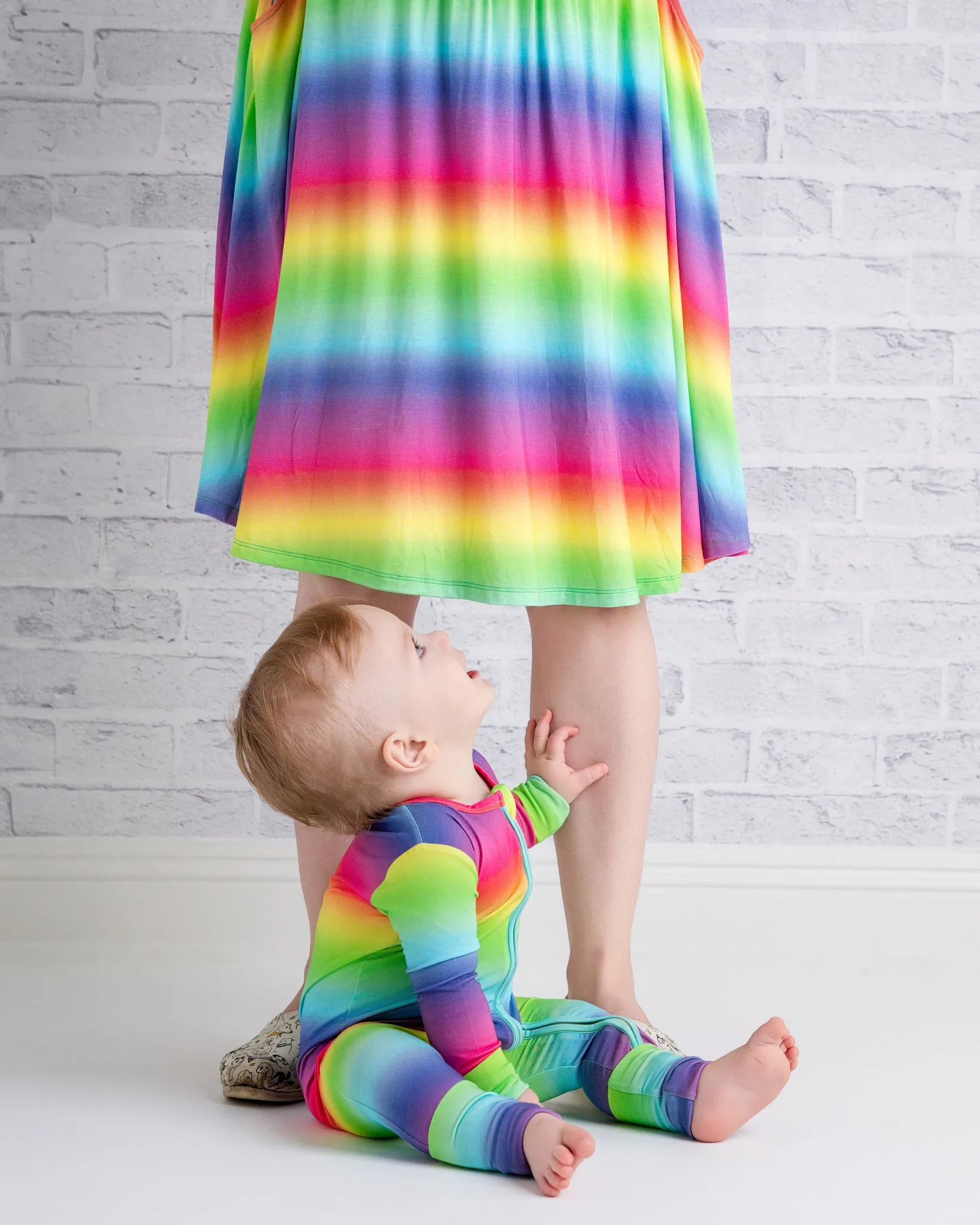 Rainbow Gradient Short Sleeve Women's Skater Dress