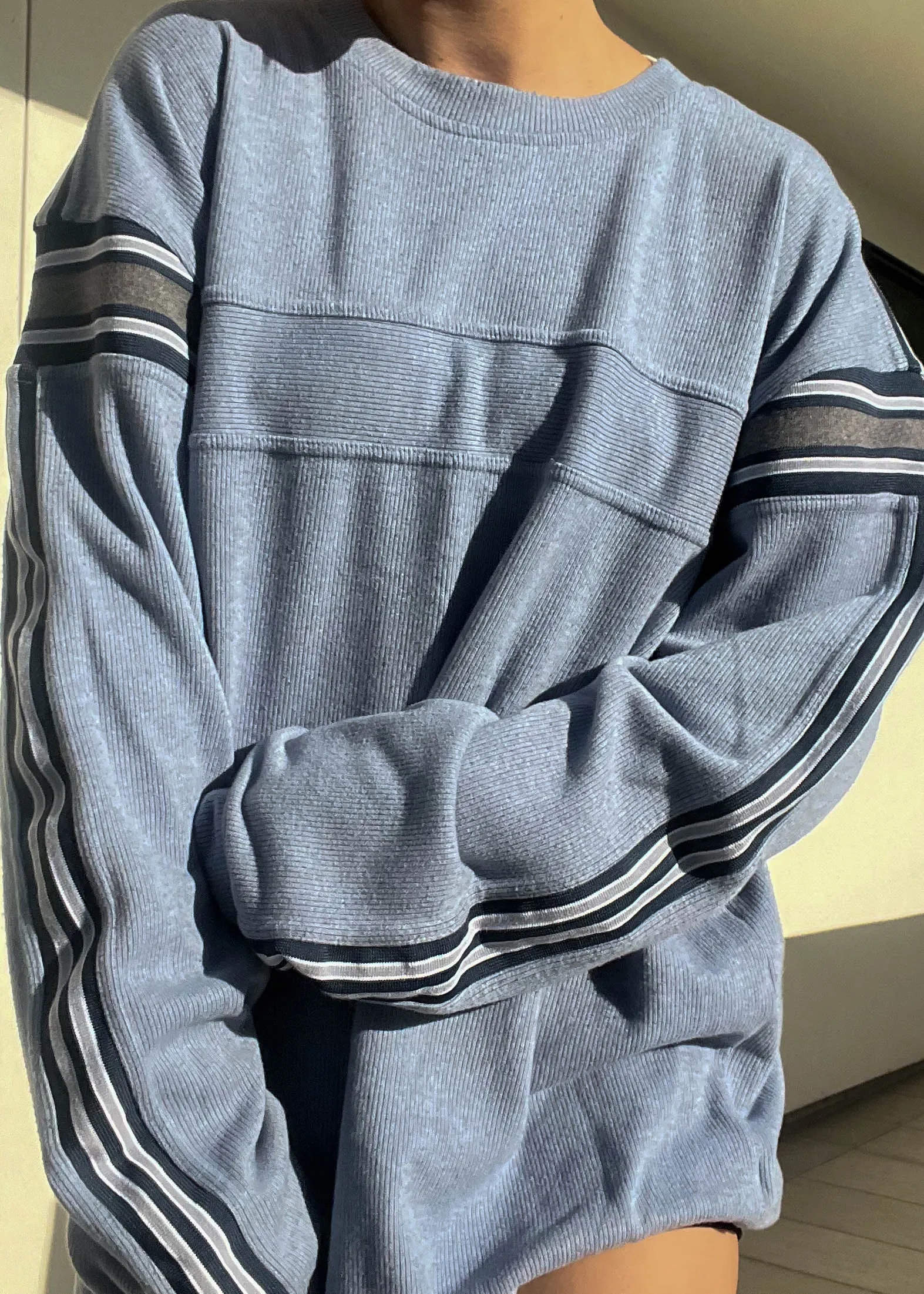 Sky Blue 90's Skater Knit (XL)