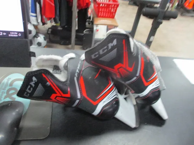 Used CCM Jetspeed FT340 Hockey Skates Size 4