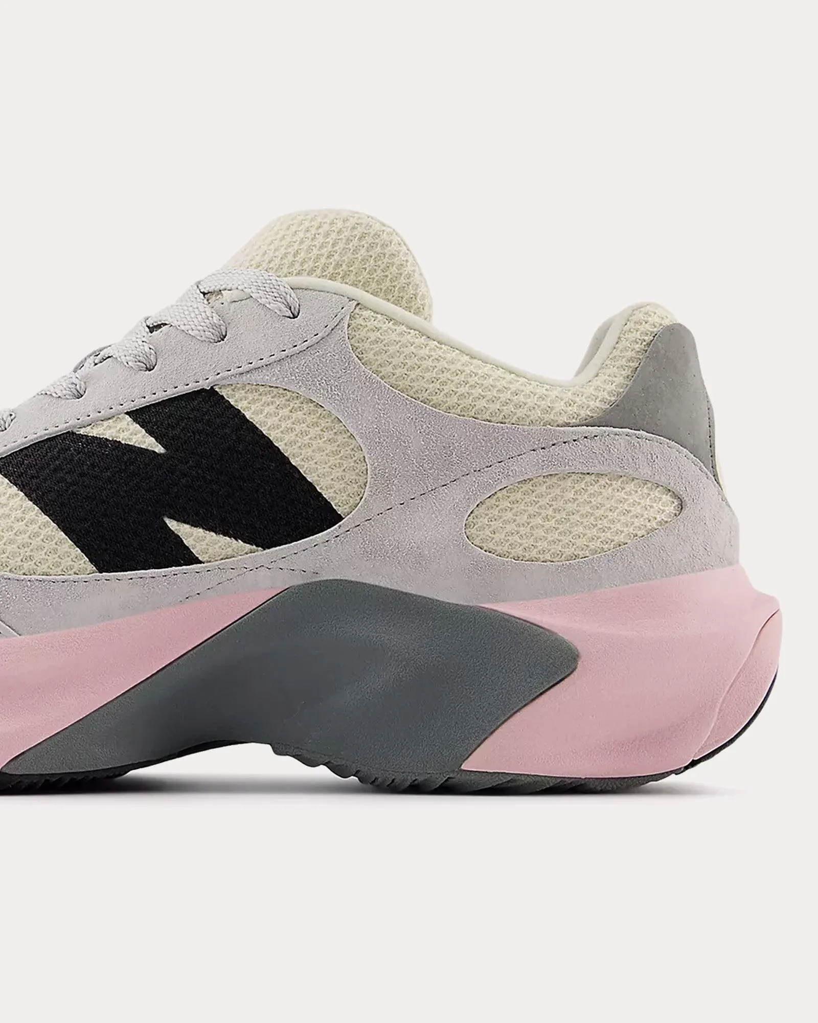 WRPD Runner Brighton Grey / Turtledove / Mid Century Pink Low Top Sneakers