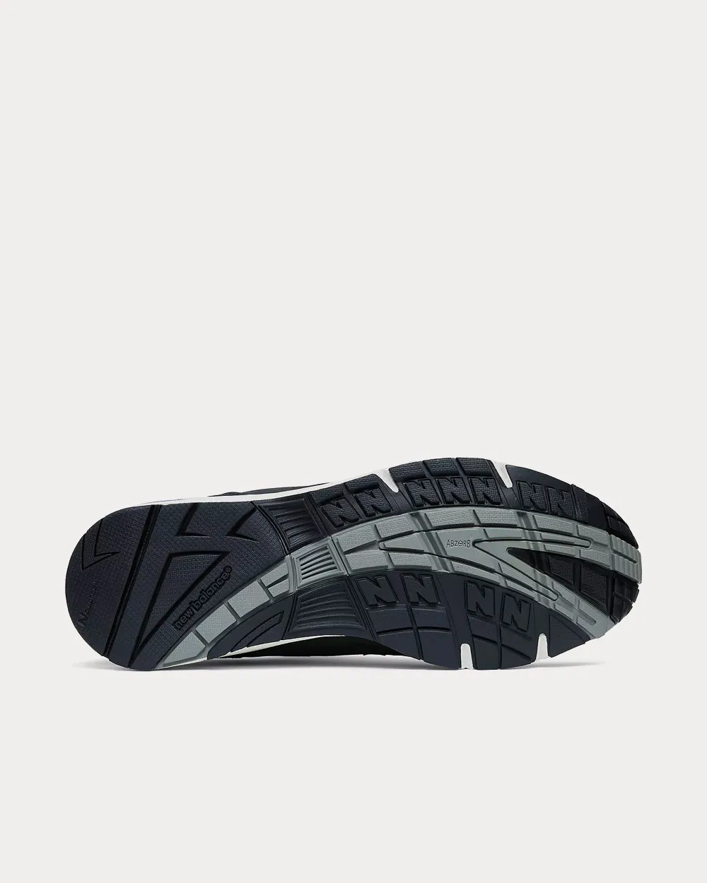 x London Marathon 'Run the Boroughs' 911 Low Top Sneakers